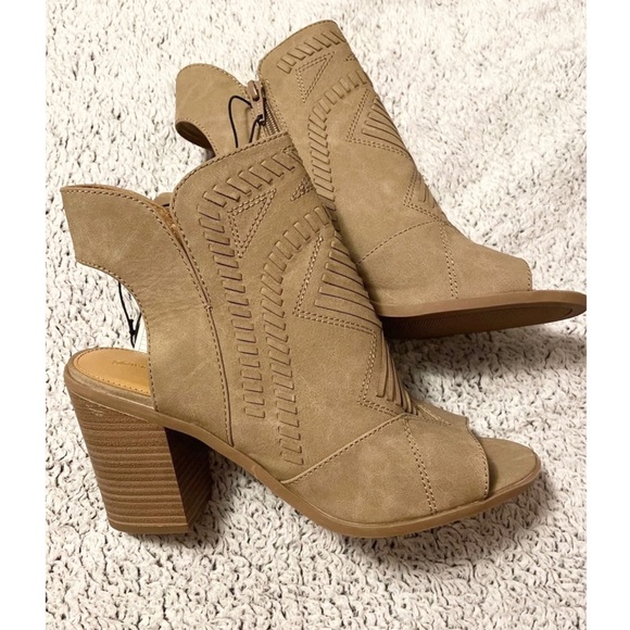 Open Toe Booties - Picture 7 of 7